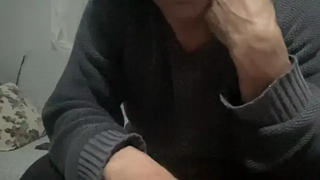 Snapshot of ALPHANDRE chatting on March 5, 6:45 pm ALPHANDRE online show from March 5, 6:45 pm