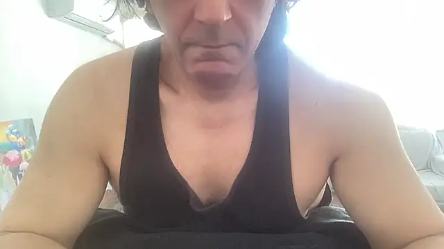 Snapshot of ALPHANDRE chatting on March 7, 10:02 am ALPHANDRE online show from March 7, 10:02 am