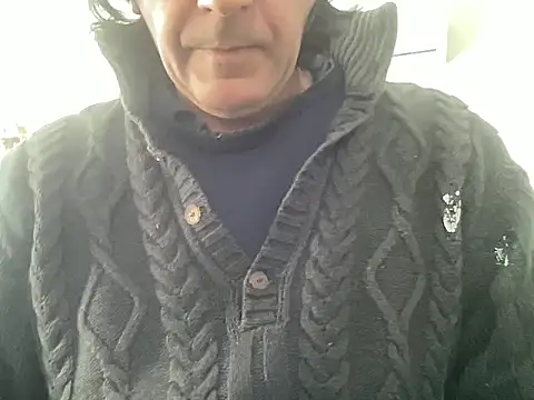 Snapshot of ALPHANDRE chatting on March 21, 5:54 am ALPHANDRE online show from March 21, 5:54 am