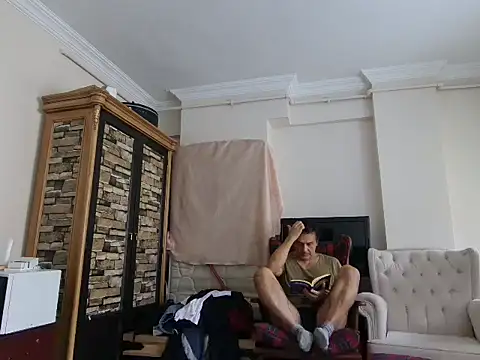 Snapshot of ALPHANDRE chatting on September 10, 5:07 am ALPHANDRE online show from September 10, 5:07 am