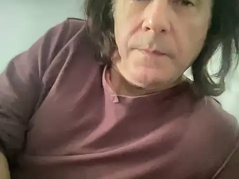 Snapshot of ALPHANDRE chatting on October 13, 5:40 am ALPHANDRE online show from October 13, 5:40 am