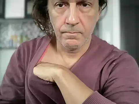 Snapshot of ALPHANDRE chatting on November 3, 6:14 am ALPHANDRE online show from November 3, 6:14 am