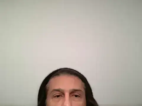 Snapshot of ALPHANDRE chatting on November 19, 5:07 am ALPHANDRE online show from November 19, 5:07 am