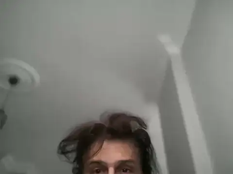 Snapshot of ALPHANDRE chatting on November 26, 6:36 am ALPHANDRE online show from November 26, 6:36 am