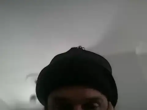 Snapshot of ALPHANDRE chatting on December 5, 7:06 am ALPHANDRE online show from December 5, 7:06 am