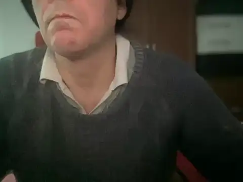 Snapshot of ALPHANDRE chatting on February 22, 8:13 am ALPHANDRE online show from February 22, 8:13 am