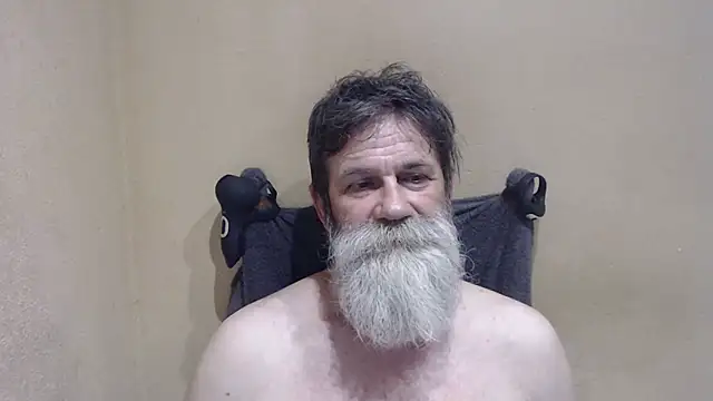 Snapshot of AlexNudo chatting on June 24, 4:00 am AlexNudo online show from June 24, 4:00 am