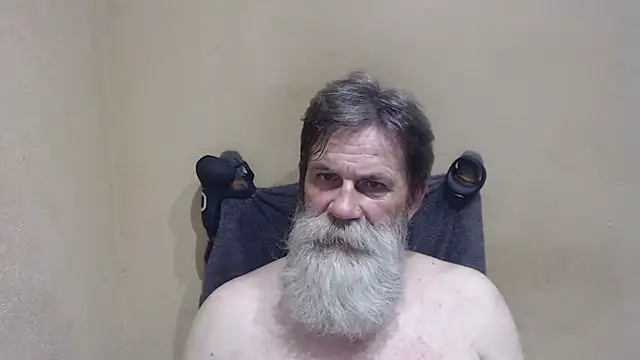 Snapshot of AlexNudo chatting on June 24, 7:46 pm AlexNudo online show from June 24, 7:46 pm