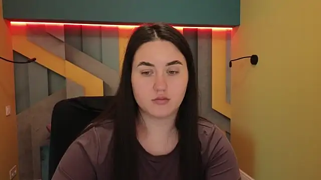 Snapshot of Roxie_Bradley chatting on January 4, 10:38 am Roxie Bradley online show from January 4, 10:38 am