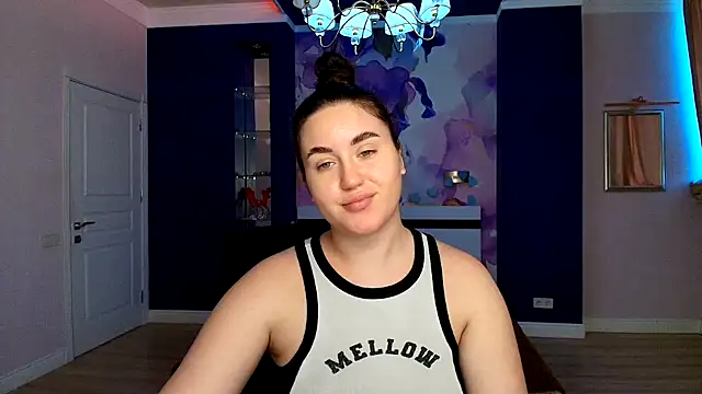 Snapshot of Roxie_Bradley chatting on January 6, 6:58 am Roxie Bradley online show from January 6, 6:58 am