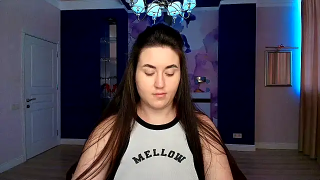 Snapshot of Roxie_Bradley chatting on January 11, 7:17 am Roxie Bradley online show from January 11, 7:17 am