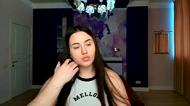 Snapshot of Roxie_Bradley chatting on January 30, 7:18 am Roxie Bradley online show from January 30, 7:18 am