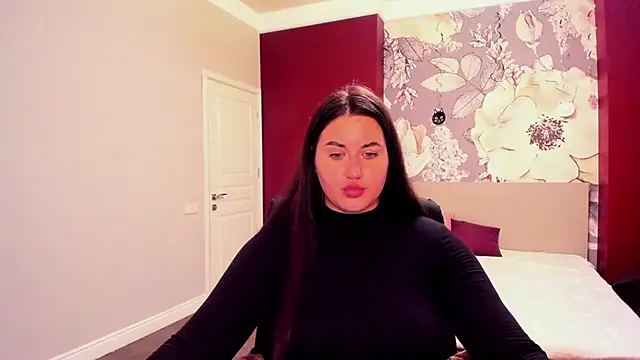 Snapshot of Roxie_Bradley chatting on October 9, 5:49 am Roxie Bradley online show from October 9, 5:49 am