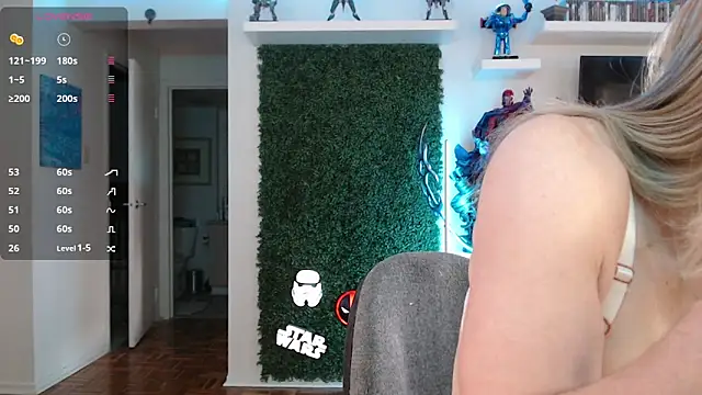 Snapshot of Vixen_Lockheart chatting on October 26, 3:51 pm Vixen Lockheart online show from October 26, 3:51 pm