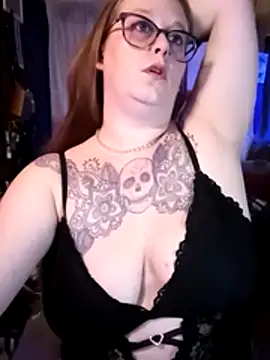 edgexchaos online show from February 19, 5:03 am