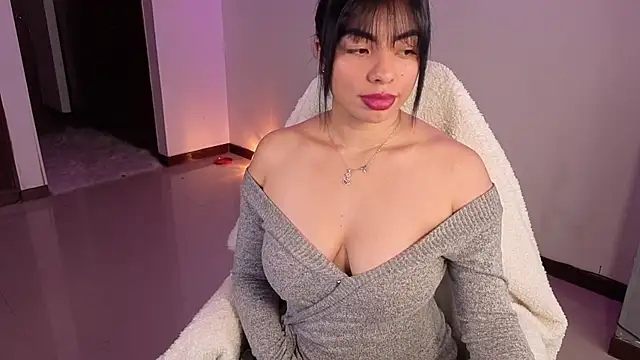 Miaparkerss  online show from March 7, 9:01 pm