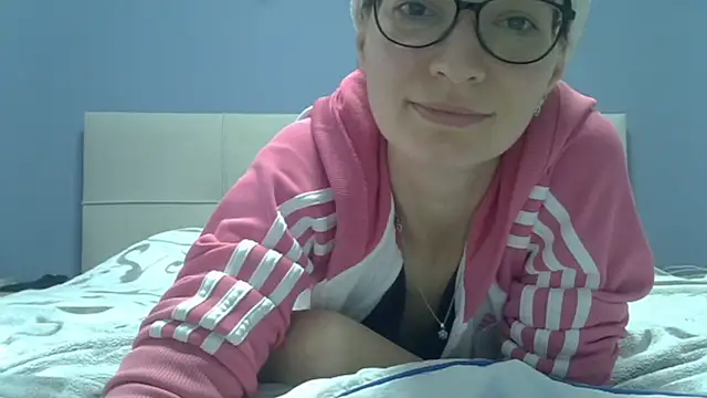 Ashleyspice online show from April 9, 7:03 am