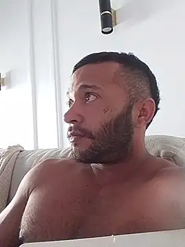 Snapshot of Kanekki2 chatting on February 11, 7:19 pm Kanekki2 online show from February 11, 7:19 pm