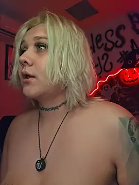 Laura takint online show from October 19, 4:35 am