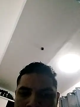 Snapshot of jurick938 chatting on December 18, 5:02 am jurick938 online show from December 18, 5:02 am