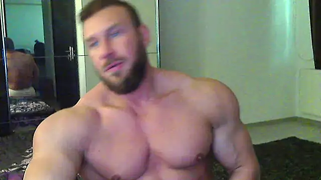 muscularkevin online show from April 20, 1:25 pm