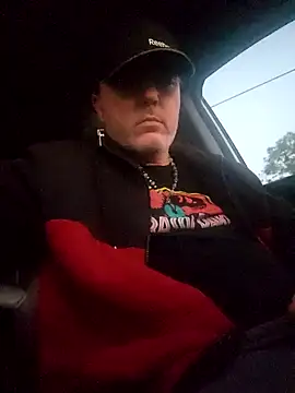 Hotredheadandtoungelasher online show from February 14, 11:53 am