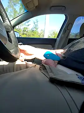 Hotredheadandtoungelasher online show from December 19, 3:41 pm