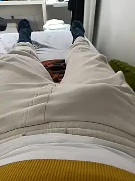 Snapshot of Luishorny19 chatting on February 14, 3:05 pm Luishorny19 online show from February 14, 3:05 pm