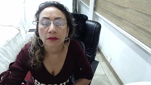 jesy hot online show from October 22, 2:56 am