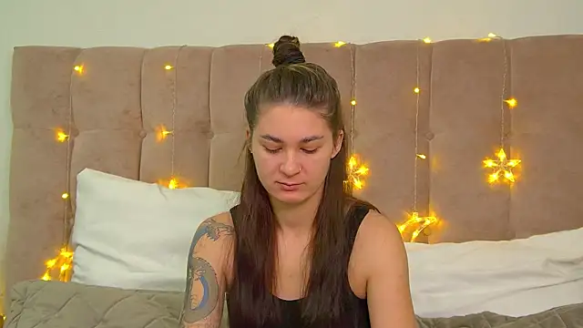 Snapshot of RachelSimpson chatting on December 22, 6:26 pm RachelSimpson online show from December 22, 6:26 pm