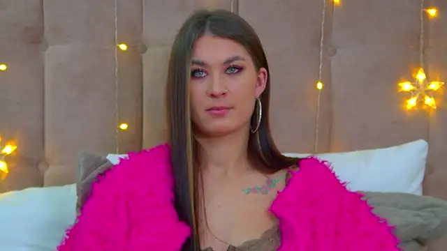 Snapshot of RachelSimpson chatting on December 26, 9:37 pm RachelSimpson online show from December 26, 9:37 pm