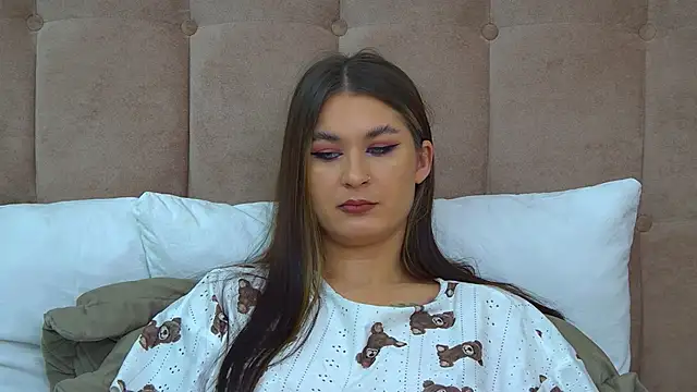 Snapshot of RachelSimpson chatting on January 16, 10:23 pm RachelSimpson online show from January 16, 10:23 pm