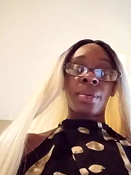 Jasmine FullsShine online show from April 8, 9:26 pm