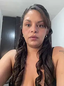 Kataliina online show from January 25, 1:54 am