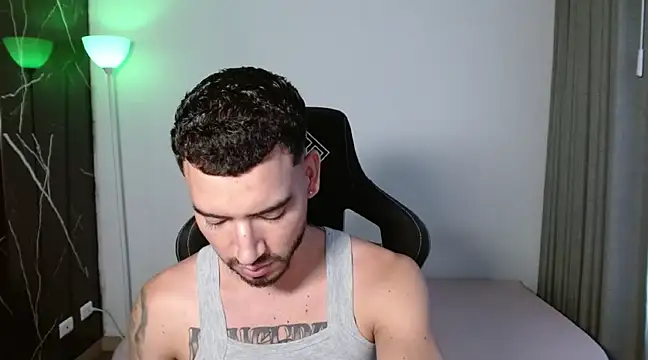 Dangerous-Men online show from February 14, 11:09 pm