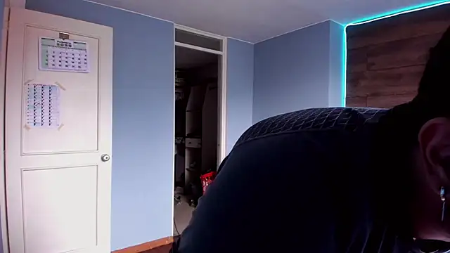 anthonylatynxd online show from February 11, 4:02 pm