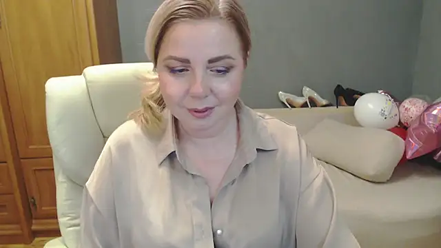 Cute sun online show from January 23, 11:36 pm