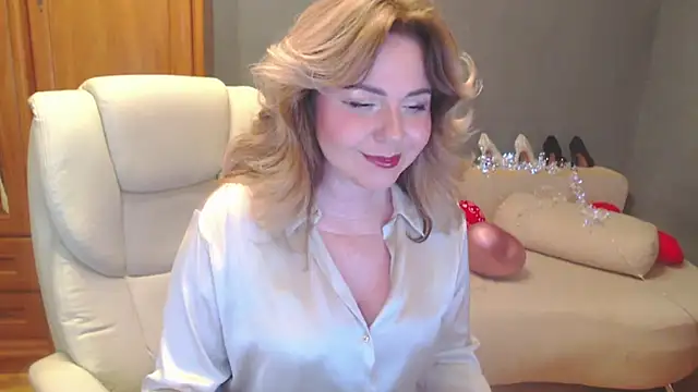 Cute sun online show from April 17, 12:46 am