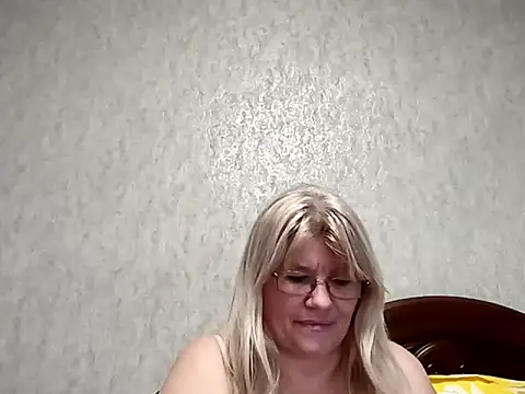 Diana 49 online show from February 1, 10:37 am