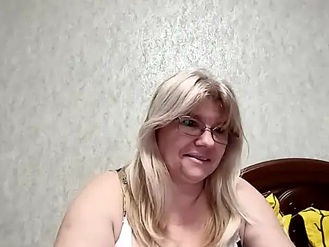 Diana 49 online show from February 2, 11:08 am