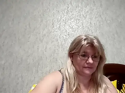 Diana 49 online show from February 2, 5:37 pm