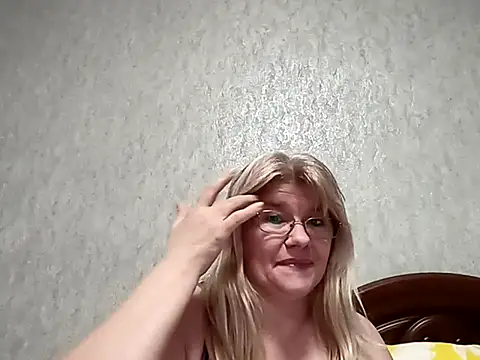Diana 49 online show from February 3, 6:17 pm