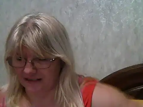 Diana 49 online show from February 6, 10:37 am