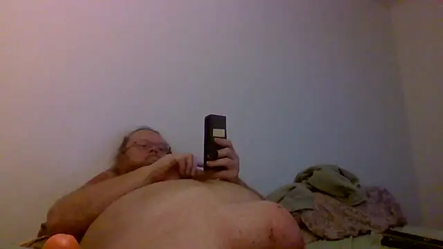 Snapshot of Kaappi1967 chatting on November 3, 8:21 pm Kaappi1967 online show from November 3, 8:21 pm