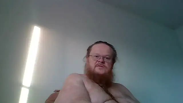 Snapshot of Kaappi1967 chatting on November 14, 8:02 am Kaappi1967 online show from November 14, 8:02 am