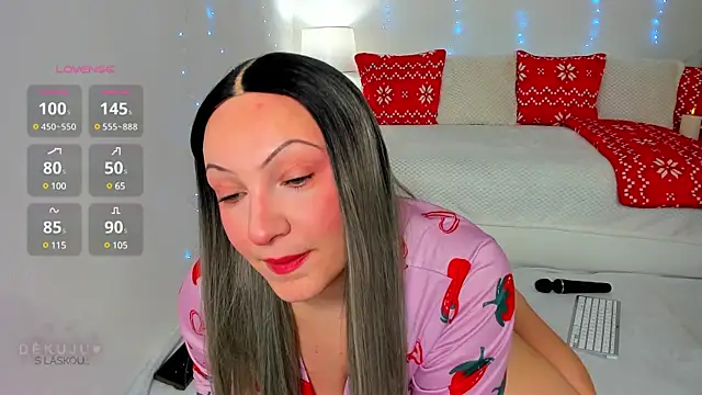 Snapshot of KVerunce chatting on January 21, 9:46 pm KVerunce online show from January 21, 9:46 pm