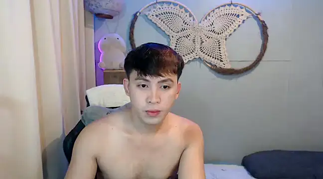 princeJayX online show from December 4, 4:43 am