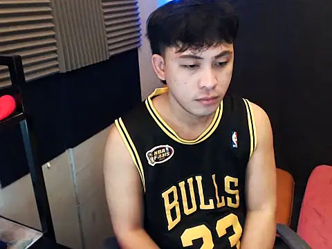 Snapshot of princeJayX chatting on June 18, 9:14 am princeJayX online show from June 18, 9:14 am