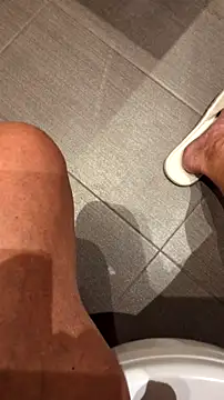 Snapshot of tachione2 chatting on September 27, 5:23 am tachione2 online show from September 27, 5:23 am