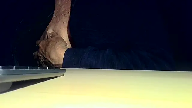 Snapshot of tachione2 chatting on October 4, 3:10 pm tachione2 online show from October 4, 3:10 pm